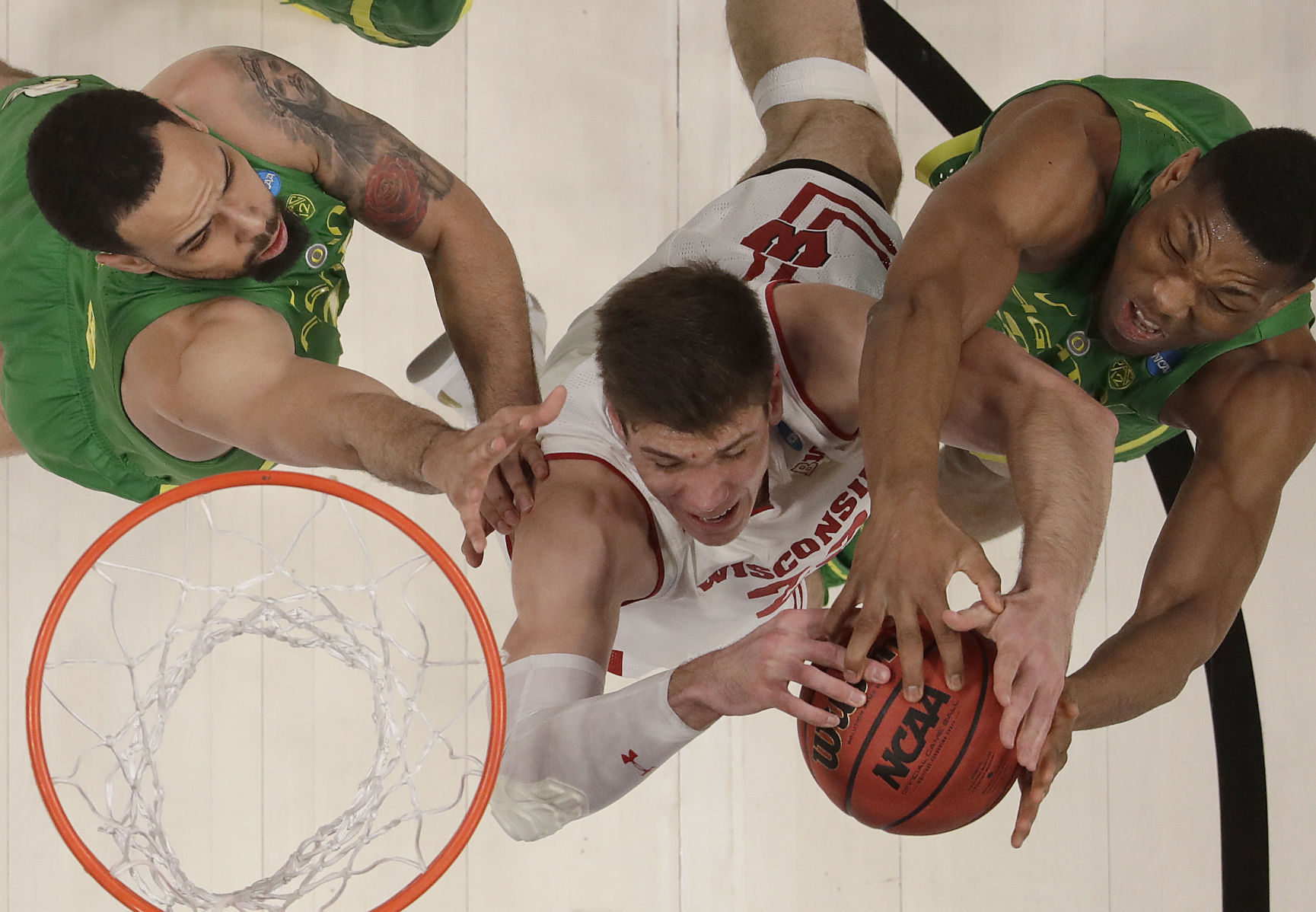 NCAA Oregon Wisconsin Basketball